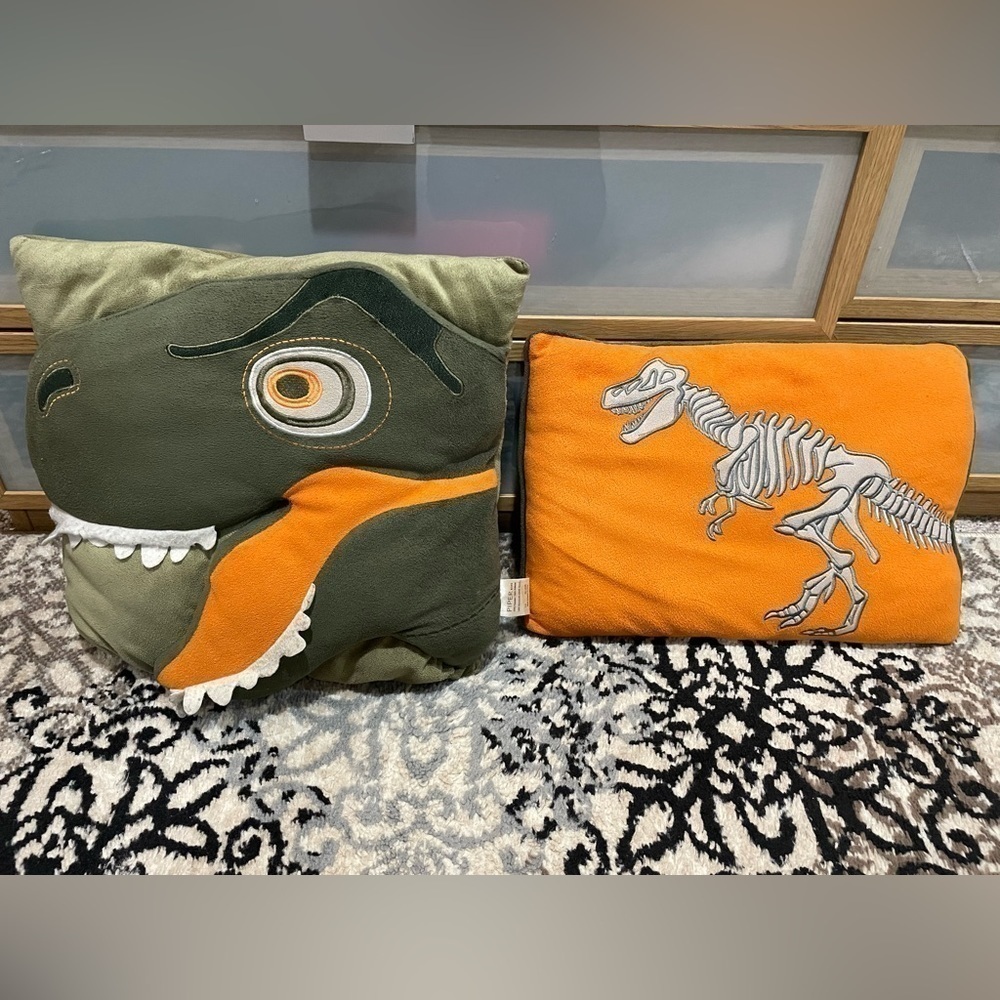 Set of 2 Dinosaur Decorative Pillows